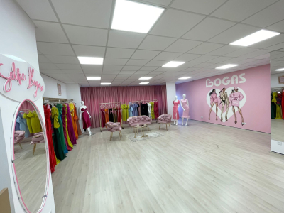 Povestea Bogas, magazinul online de haine care vinde doar propriile creații. ”Noi avem o cultură de window shopper”