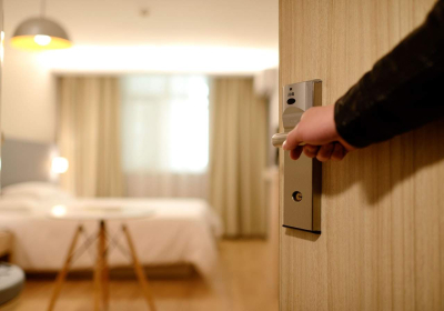 InterContinental Hotels & Resort reactioneaza la potentiala inchidere a...