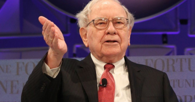 Warren Buffett compara AI-ul cu bomba atomică: S-ar putea să ne dorim să nu fi inventat această tehnologie