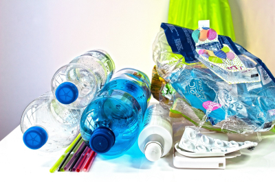 Analiză Clean Recycle: numărul deșeurilor de ambalaje, în creștere de sărbători